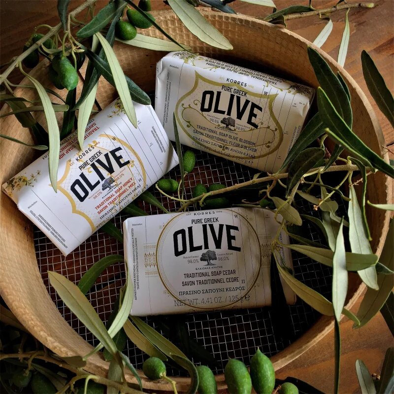 Korres Pure Greek Olive & Olive Blossom čisticí tuhé mýdlo 125 g