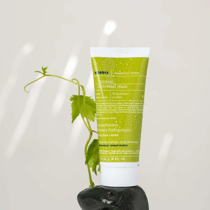 Korres Santorini Grape čisticí maska s aktivním uhlím 70 ml