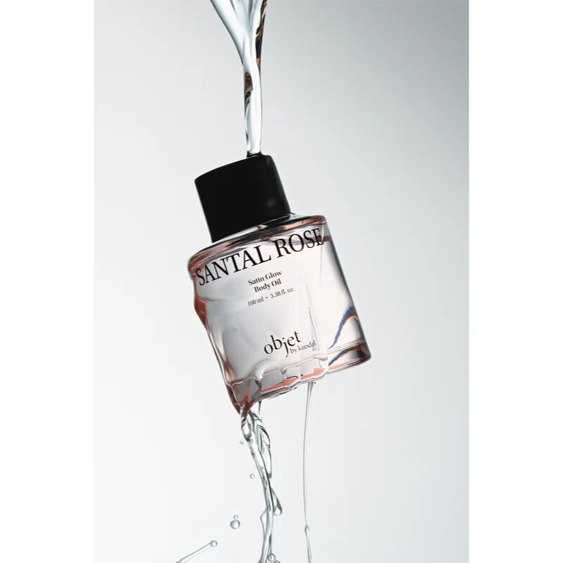 KUNDAL Objet Satin Glow Body Oil pečující tělový olej pro intenzivní hydrataci s vůní Santal Rose 100 ml