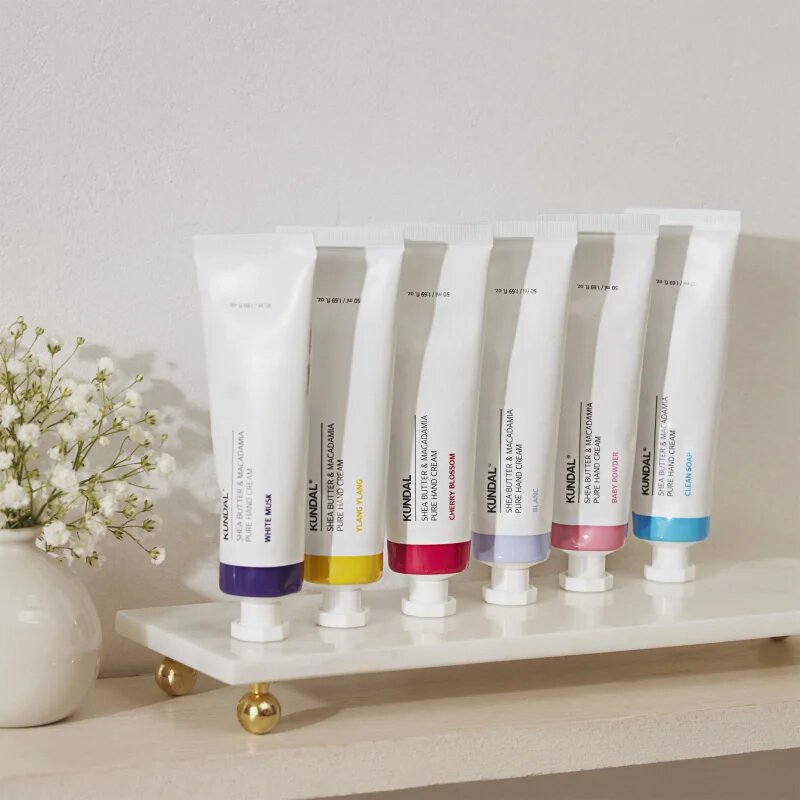 KUNDAL Shea Butter & Macadamia Ylang Ylang hydratační krém na ruce s vyživujícím účinkem 50 ml