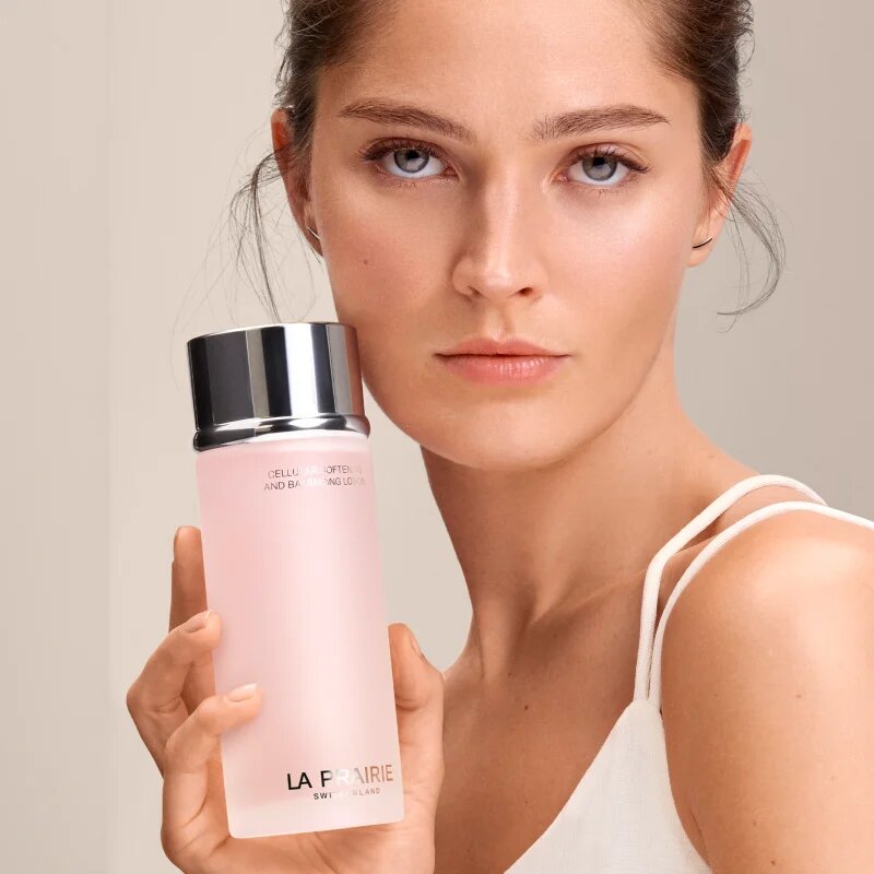 La Prairie Cellular Softening and Balancing Lotion čisticí emulze pro všechny typy pleti 250 ml