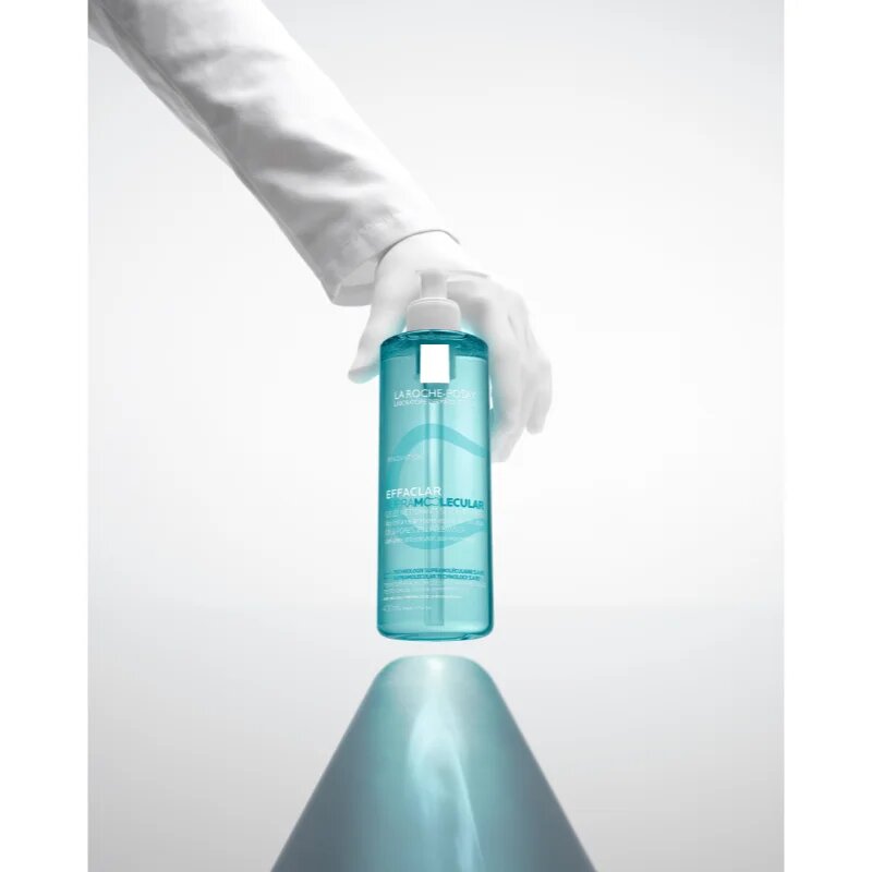 La Roche-Posay Effaclar Supramolecular čisticí gel proti lesknutí pleti a rozšířeným pórům 400 ml