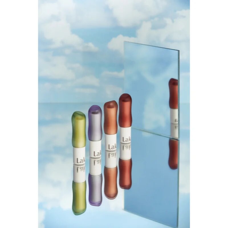 Laka Soul Vegan Lip Balm balzám na rty pro hydrataci a lesk odstín Clear 3.9 g