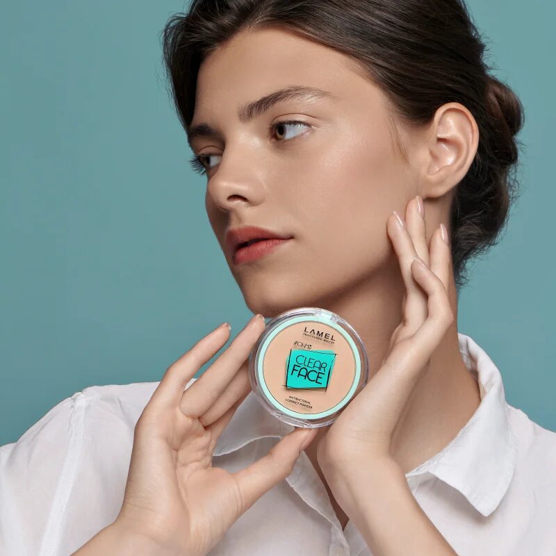 LAMEL OhMy Clear Face kompaktní pudr s antibakteriální přísadou odstín 402 Vanilla 6 g