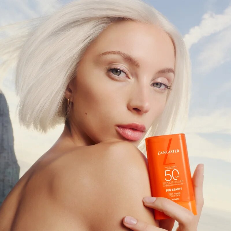 Lancaster Sun Beauty Face Stick opalovací krém v tyčince na obličej a krk SPF 50 19 g