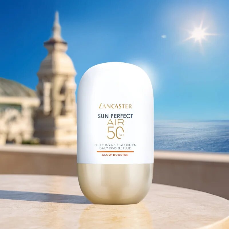 Lancaster Sun Perfect Air 50 Glow Booster ultra lehký ochranný fluid pro unavenou pleť SPF 50 40 ml