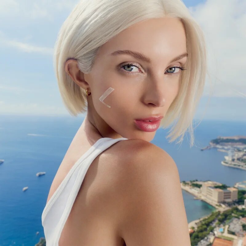 Lancaster Sun Perfect Air 50 Glow Booster ultra lehký ochranný fluid pro unavenou pleť SPF 50 40 ml