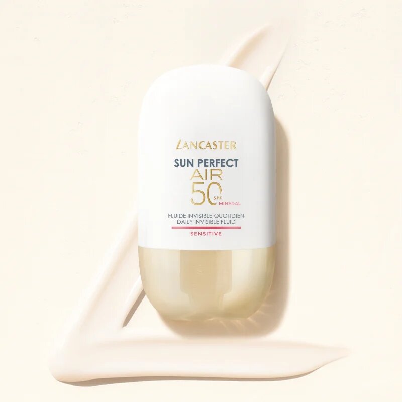 Lancaster Sun Perfect Air 50 Sensitive Mineral ultra lehký ochranný fluid pro citlivou pleť se sklonem ke zčervenání SPF 50 40 ml