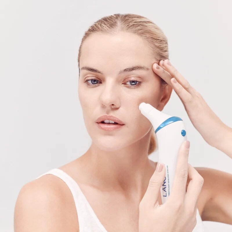 LANCER Pro Polish Microdermabrasion Device mikrodermabrazivní přístroj 1 ks