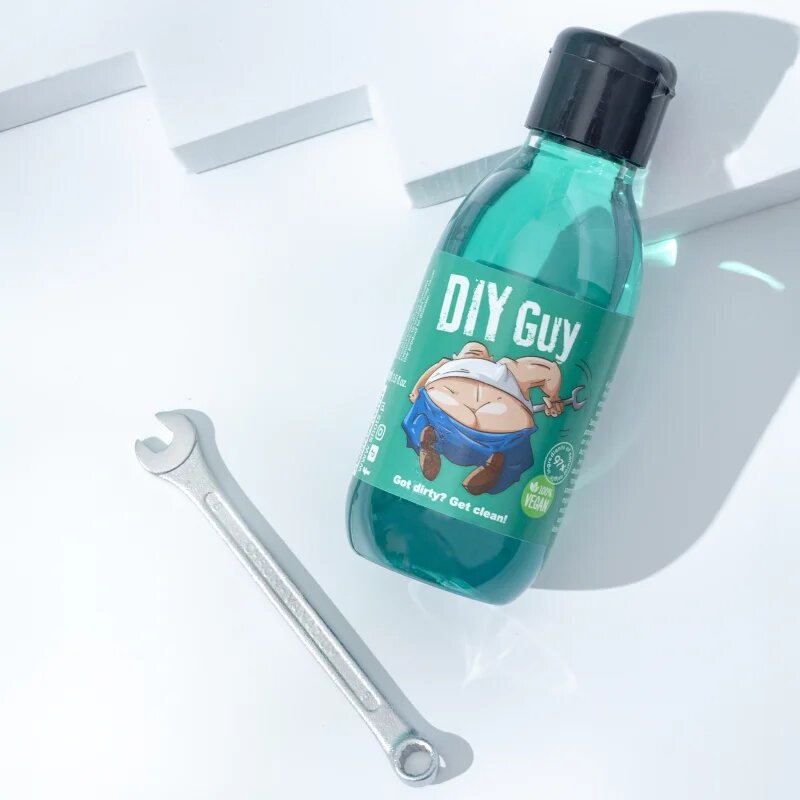 LaQ Shots! DIY Guy osvěžující sprchový gel 100 ml