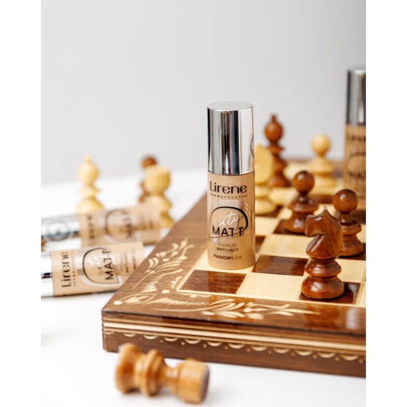 Lirene City Matt matující fluidní make-up s vyhlazujícím efektem odstín 203 Light 30 ml