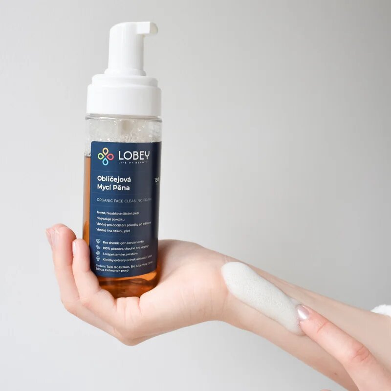 Lobey Face Cleanser mycí pěna na obličej 150 ml