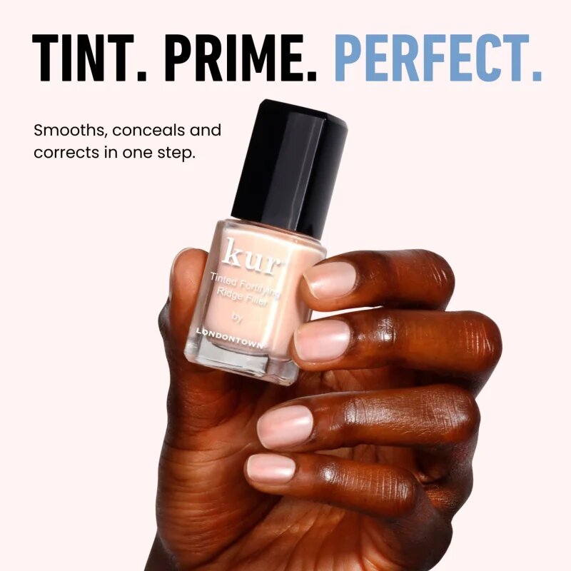 LONDONTOWN Kur Tinted Fortifying Ridge Filler vyhlazující podkladový lak na nehty pro suché a křehké nehty odstín Apricot Beige 12 ml