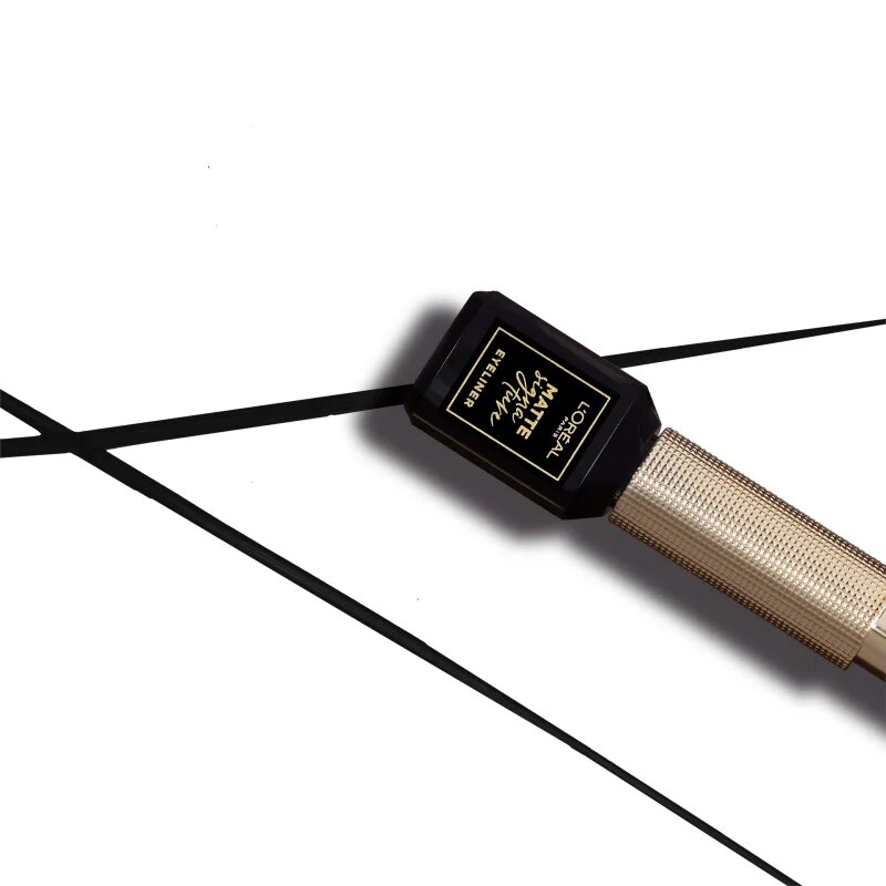 L’Oréal Paris Infaillible Grip 24h tekuté oční linky odstín 01 Black Signature 3 ml