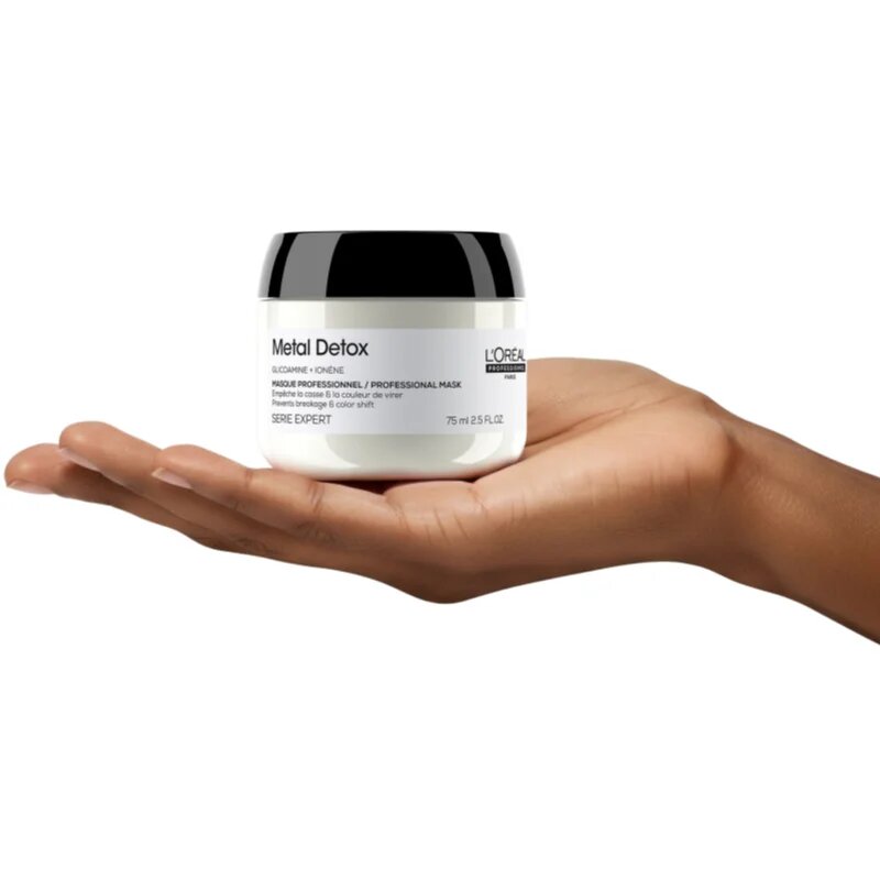 L’Oréal Professionnel Serie Expert Metal Detox hloubkově vyživující maska pro barvené a poškozené vlasy 75 ml