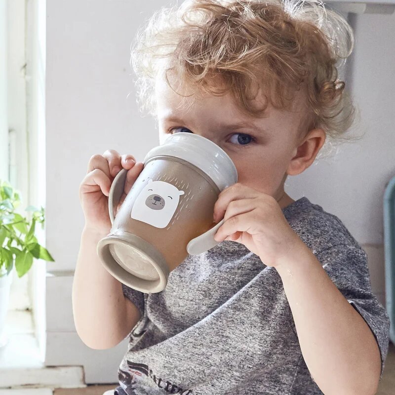 LOVI Buddy Bear Junior 360° hrnek s držadly 9+ m 1 ks