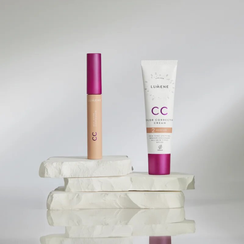 Lumene CC All-Over Concealer krémový korektor odstín 00 Ultra Light 8.5 ml