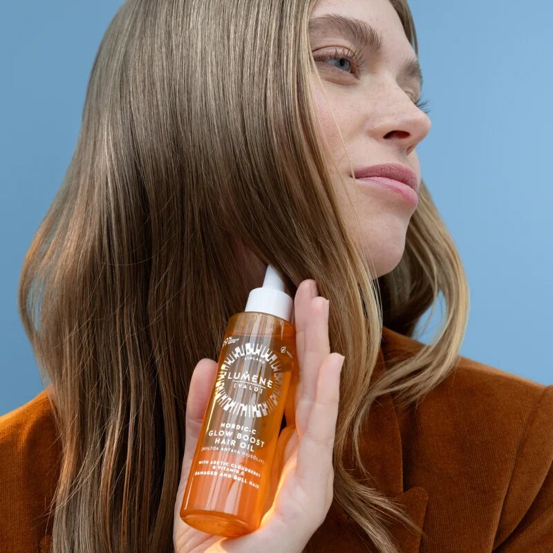 Lumene Nordic-C [VALO] Glow Boost posilující a rozjasňující olej pro suché a poškozené vlasy 75 ml