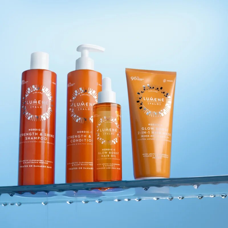 Lumene Nordic-C [VALO] Glow Boost posilující a rozjasňující olej pro suché a poškozené vlasy 75 ml