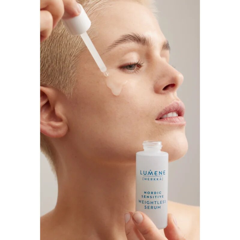 Lumene Nordic Sensitive [HERKKÄ] Weightless lehké sérum pro zklidnění a posílení citlivé pleti 30 ml