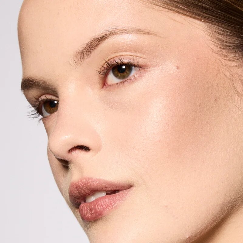 MAC Cosmetics Glow Play Bouncy Highlighter rozjasňovač odstín Glowzone 7.5 g
