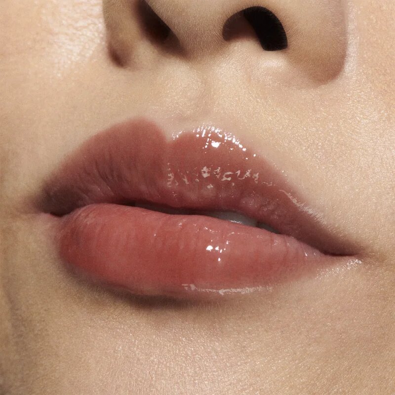 MAC Cosmetics Lipglass Air hydratační lesk na rty odstín Casual 5 ml