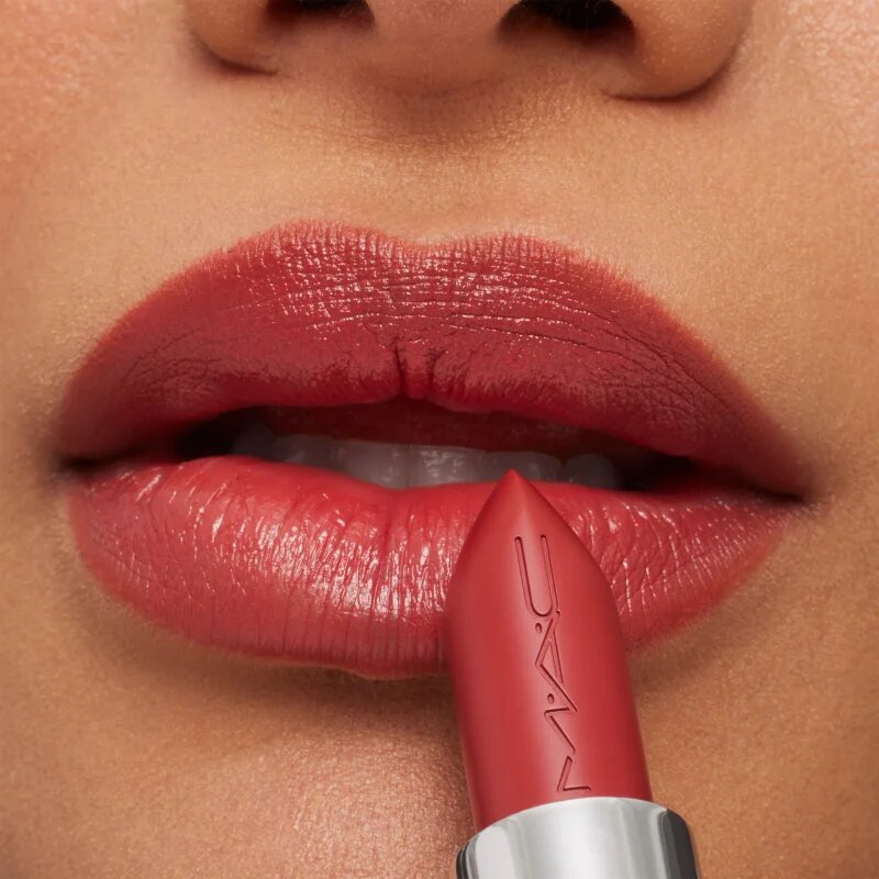 MAC Cosmetics MACximal Sleek Satin Lipstick Mini saténová rtěnka pro dokonalý vzhled odstín BRICK-O-LA 1.5 g