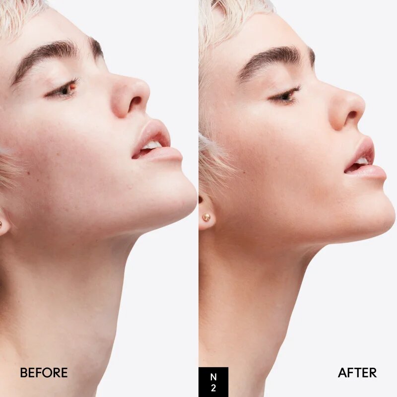 MAC Cosmetics Studio Radiance Face and Body Radiant Sheer Foundation lehký make-up na obličej a tělo odstín N2 50 ml