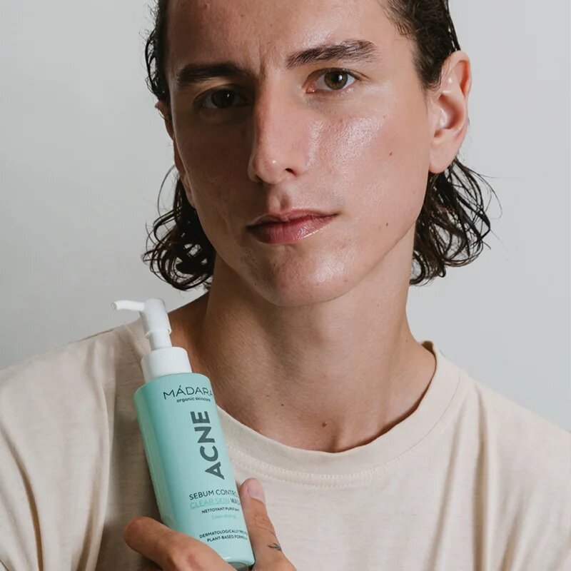 Mádara MÁDARA Acne mycí gel na obličej 140 ml