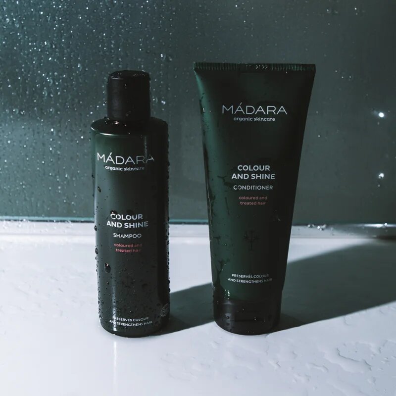 Mádara MÁDARA Colour and Shine rozjasňující a posilující šampon pro barvené vlasy 250 ml