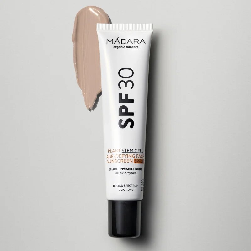 Mádara MÁDARA SPF30 Age-Defying ochranný tónovaný fluid na obličej 40 ml