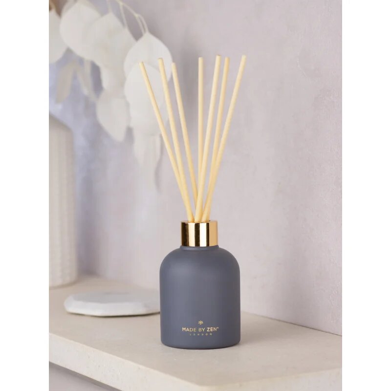 MADE BY ZEN Myrrh & Tonka aroma difuzér s náplní 120 ml