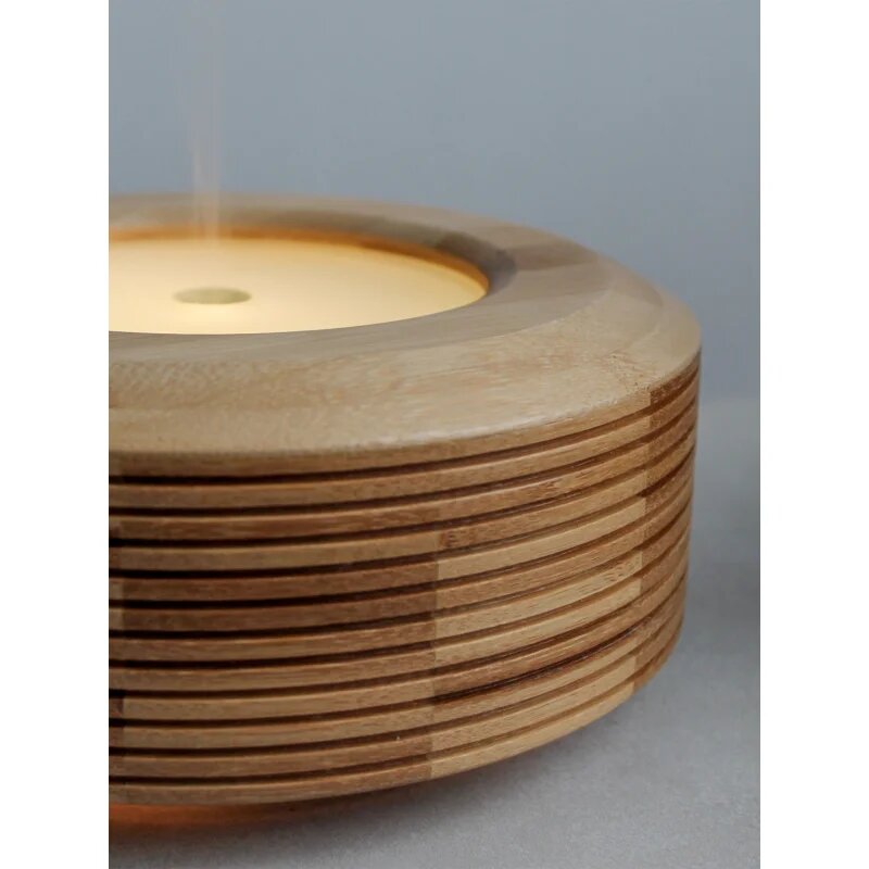 MADE BY ZEN Raya ultrazvukový aroma difuzér a zvlhčovač vzduchu z bambusu 1 ks