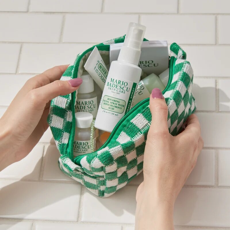 Mario Badescu Repairing Facial Spray With Hypochlorous Acid obnovující pleťový sprej pro zklidnění pleti 59 ml