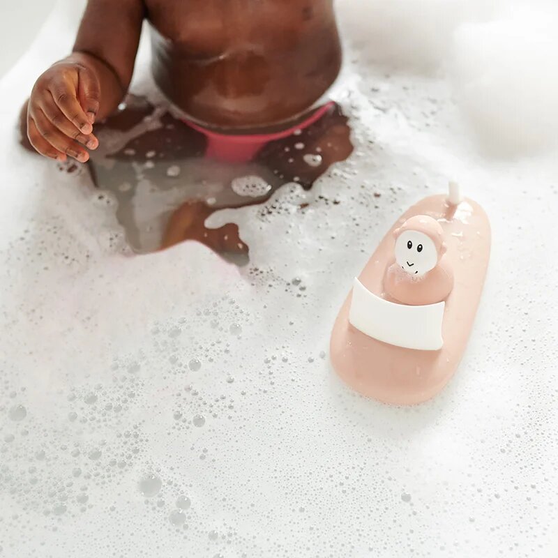 Matchstick Monkey Endless Bathtime Fun Boat Set hračka do vody Dusty Pink 2 ks