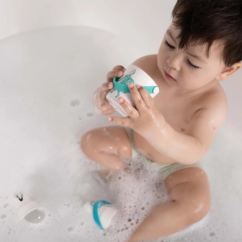 Matchstick Monkey Endless Bathtime Fun Bucket Set hračka do vody 1 ks