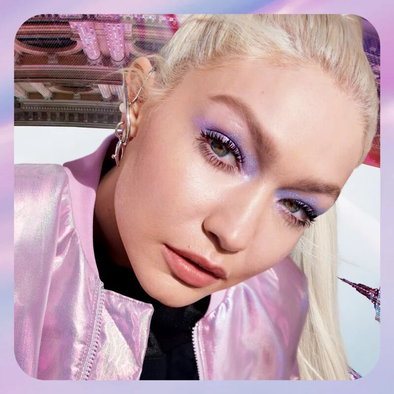MAYBELLINE NEW YORK The Falsies Surreal objemová a prodlužující řasenka 10 ml