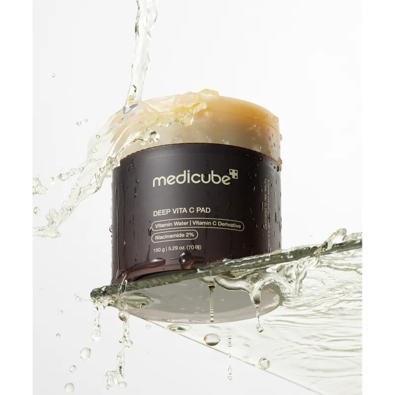 Medicube Deep Vita C Pad intenzivně revitalizační polštářky pro rozjasnění a vyhlazení pleti 70x1 ks
