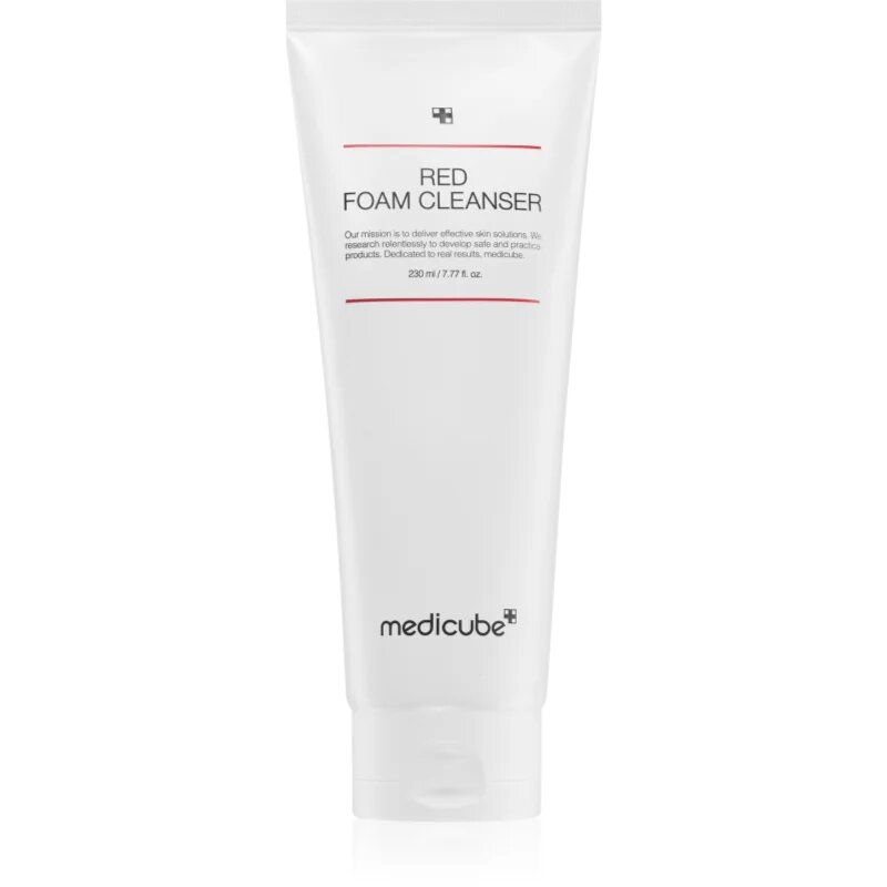 Medicube Red Foam Cleanser hloubkově čisticí pěna se zklidňujícím účinkem 230 ml