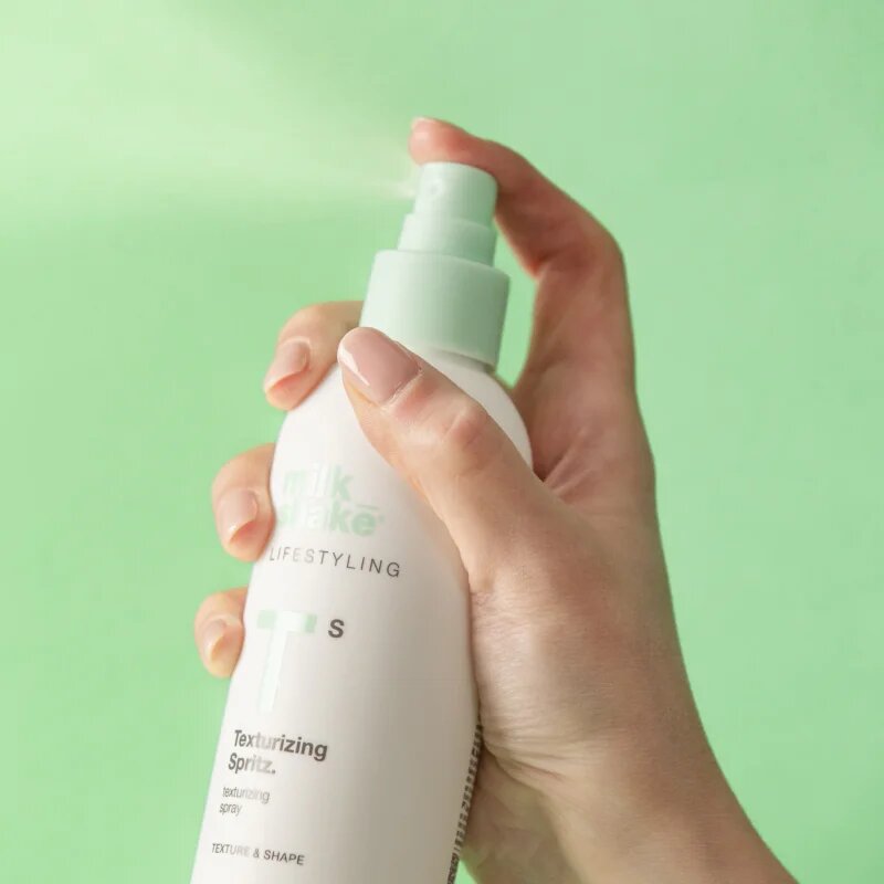 milk_shake® Lifestyling Texturizing Spritz sprej pro objem vlasů 200 ml