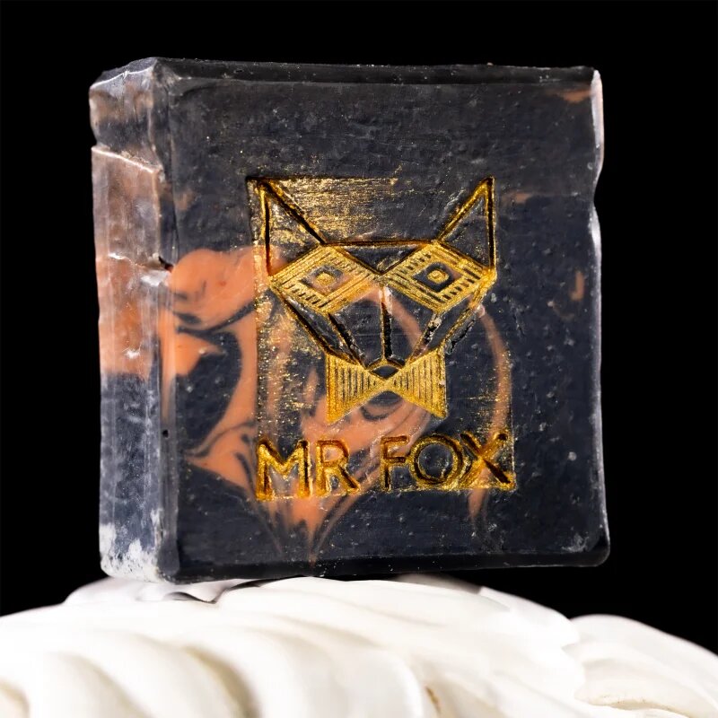 MR FOX Gentleman Soap mýdlo na vousy 95 g