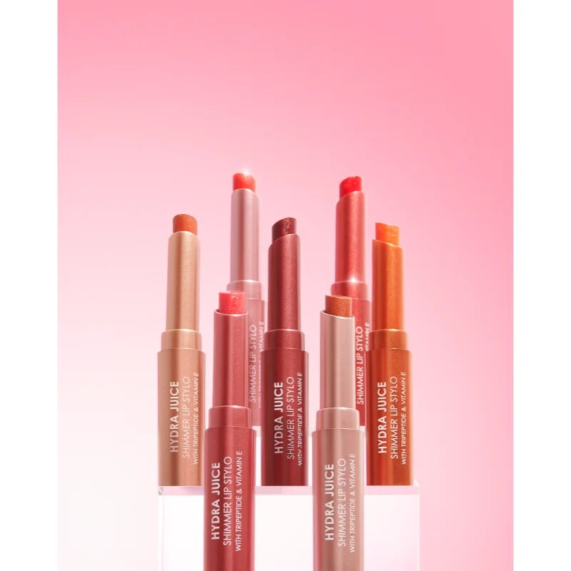 MUA Makeup Academy Hydra Juice Peptide Shimmer Lip Stylo třpytivá rtěnka s vyživujícím účinkem odstín Raspberry Jam 1.5 g