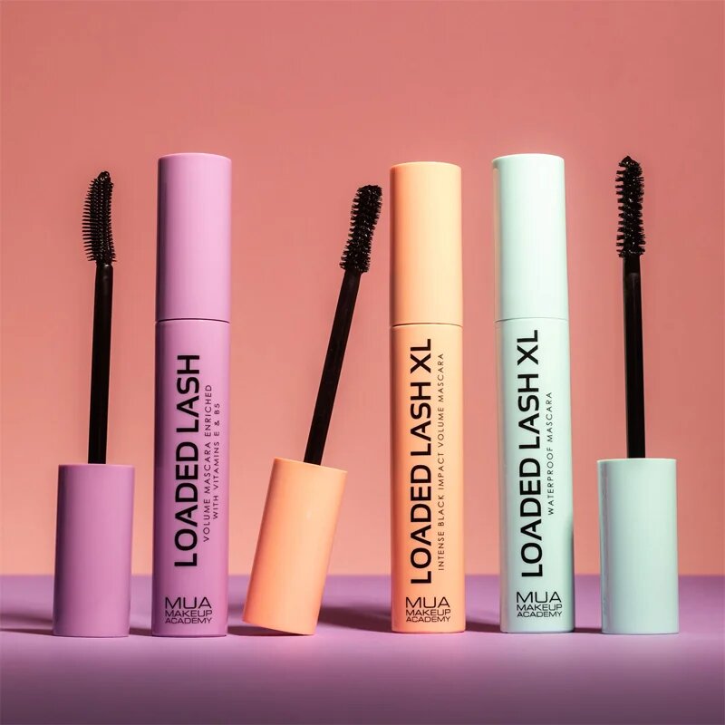 MUA Makeup Academy Loaded Lash XL voděodolná řasenka pro prodloužení natočení a objem odstín Black 8 g