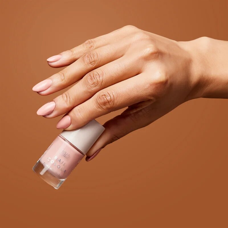 MUA Makeup Academy Nail Colour lak na nehty odstín Caramel Glaze 10 ml