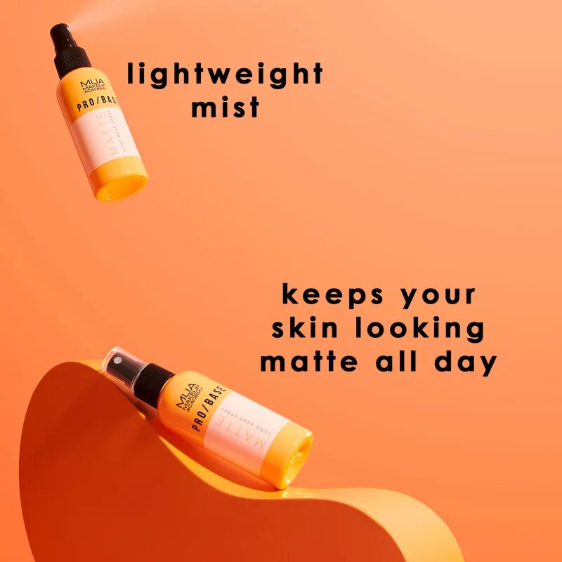 MUA Makeup Academy PRO/BASE Mattifying fixační sprej pro kontrolu lesku 70 ml