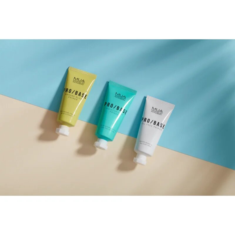 MUA Makeup Academy PRO/BASE Moisturising hydratační podkladová báze pod make-up 30 ml