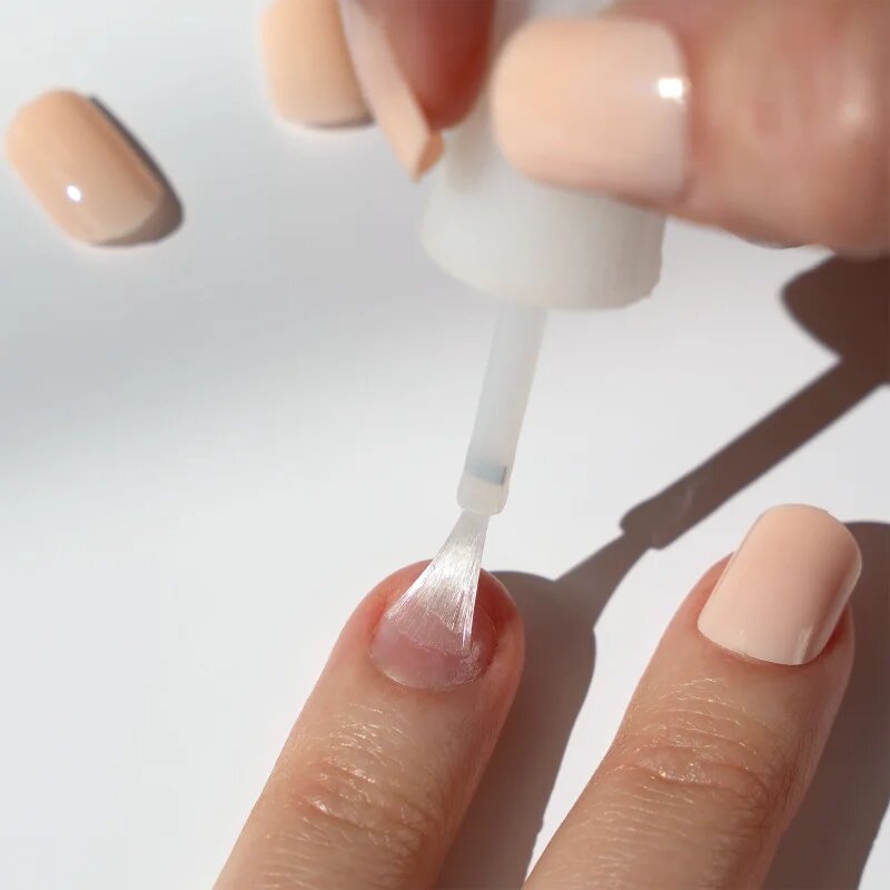 Nail HQ Brush on Nail Glue lepidlo na nehty 10 ml