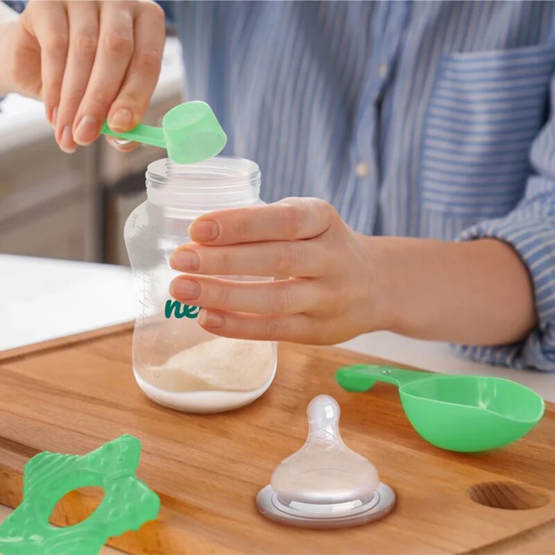 NENO Bottle 3 m+ kojenecká láhev anti-colic 240 ml