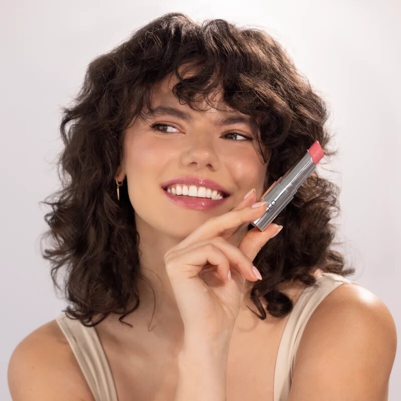 NEO MAKE UP Intense Serum Triple Action Lip Balm Stick tónovací balzám na rty SPF 30 odstín 03 Very Glam Cherry 5.5 g