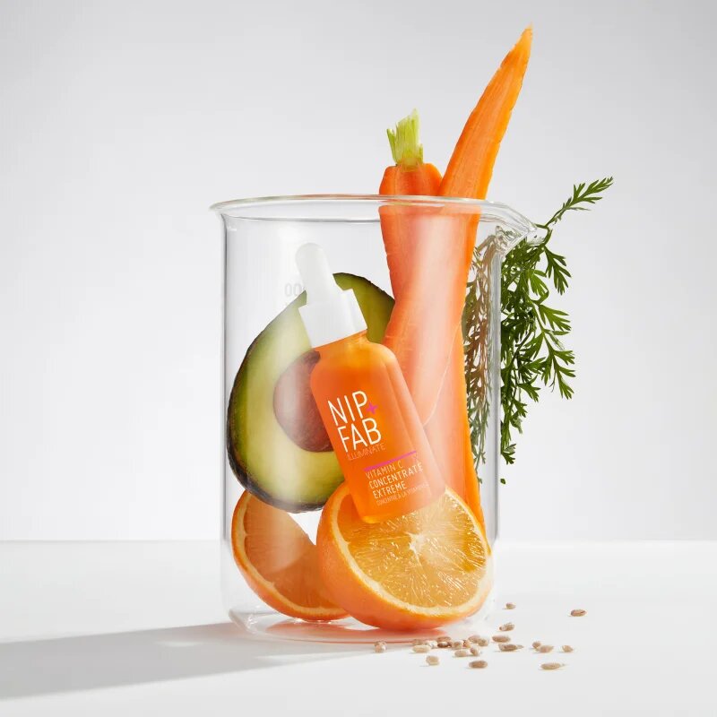NIP+FAB Vitamin C Fix Extreme 15 % koncentrované sérum na obličej 30 ml